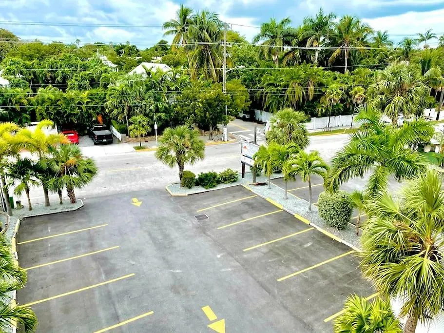 Florida - Spacious Updated Waterfront Condo 2X2 Pool Dock Key West United States